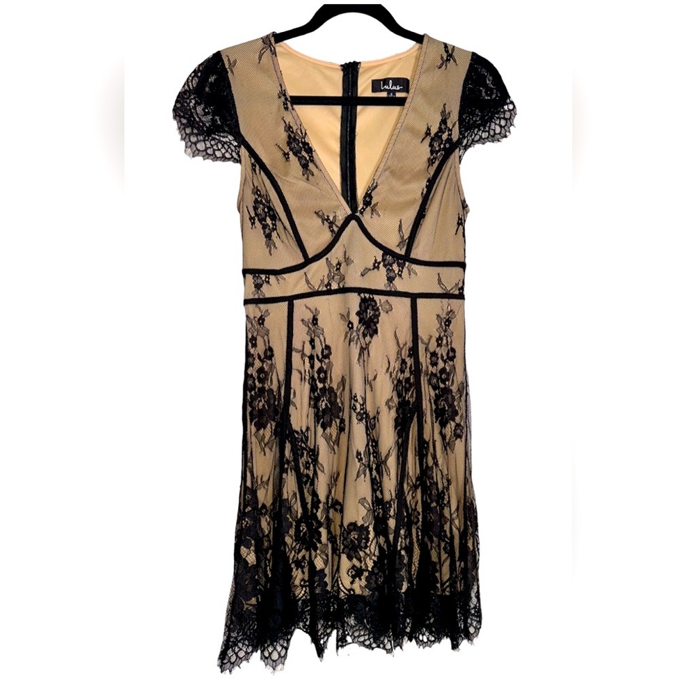 🖤 NWOT! Lulus Lace Overlay Dress - Picture 6 of 7